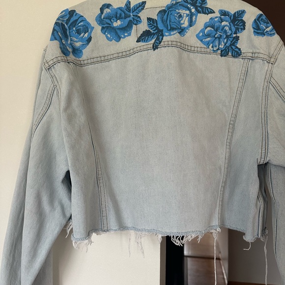 Loveshackfancy x Rialto Jean Jacket Denim Jacket with Blue Floral Embroidery - Picture 6 of 8